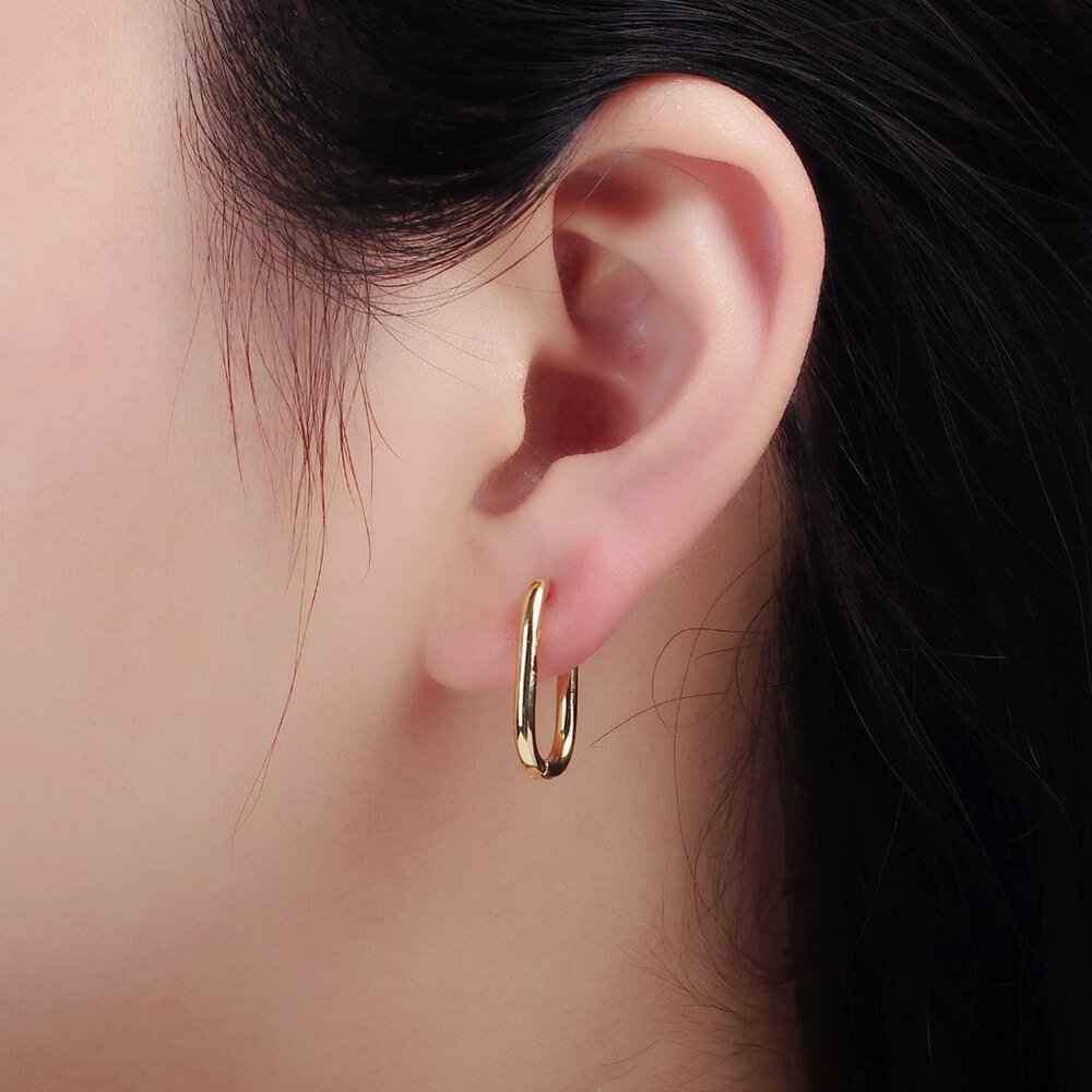 24K Gold Filled 20mm Minimalist Oblong Hoop Earrings - Picture 2 of 4